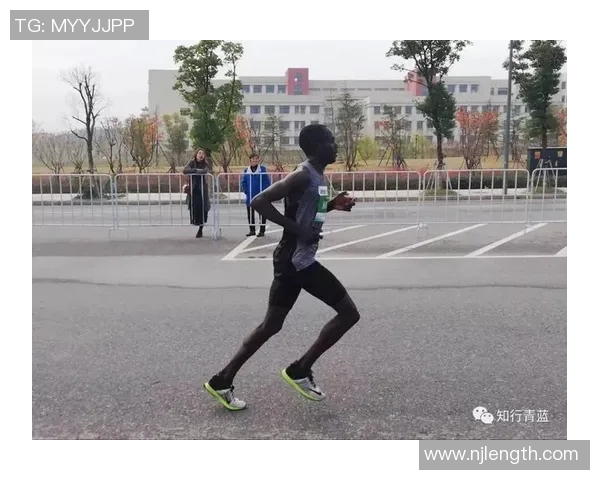 西安滑板队在城市马拉松中的灵活表现与技巧分析 西安滑板队在城市马拉松中的灵活表现与技巧分析